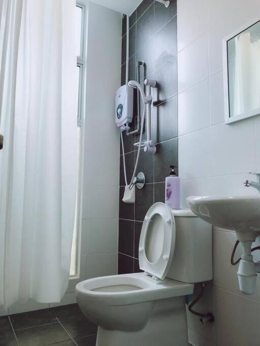 W3Warmstay@Goldenhills/3Rpenthouse/Wifi/Pasarmalam/2Carpark Бринчанг Экстерьер фото